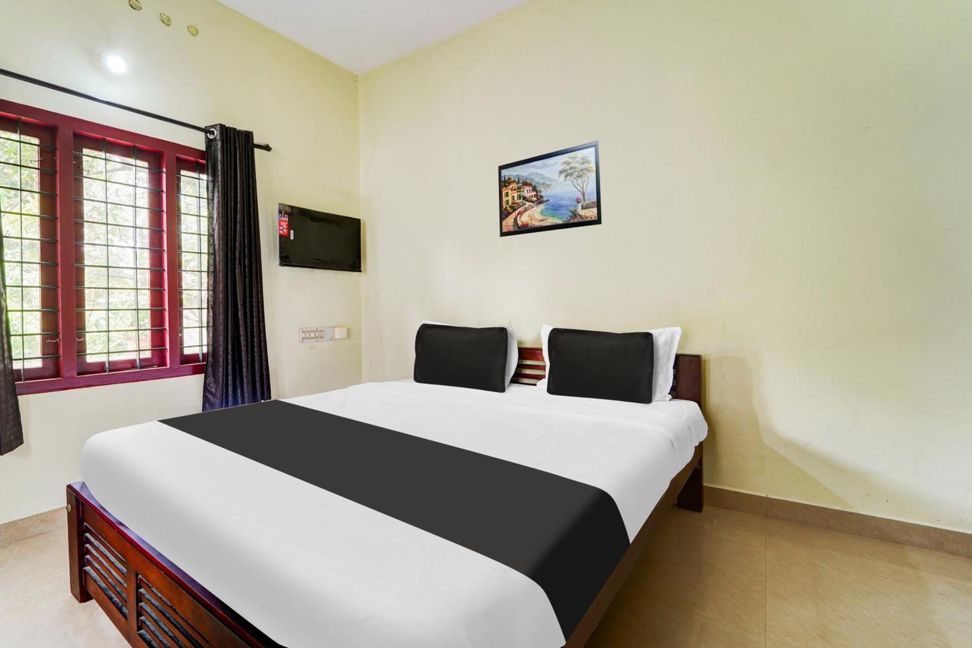 Hotel O Nettoor Near Lakeshore Hospital Kochi Ngoại thất bức ảnh